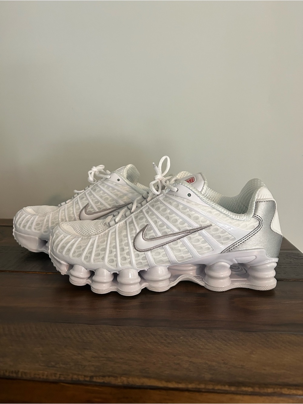 Nike women’s White Silver Running Shoes